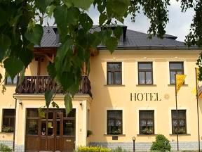 Hotel Restaurace Aquacentrum Slunce - Rmaov